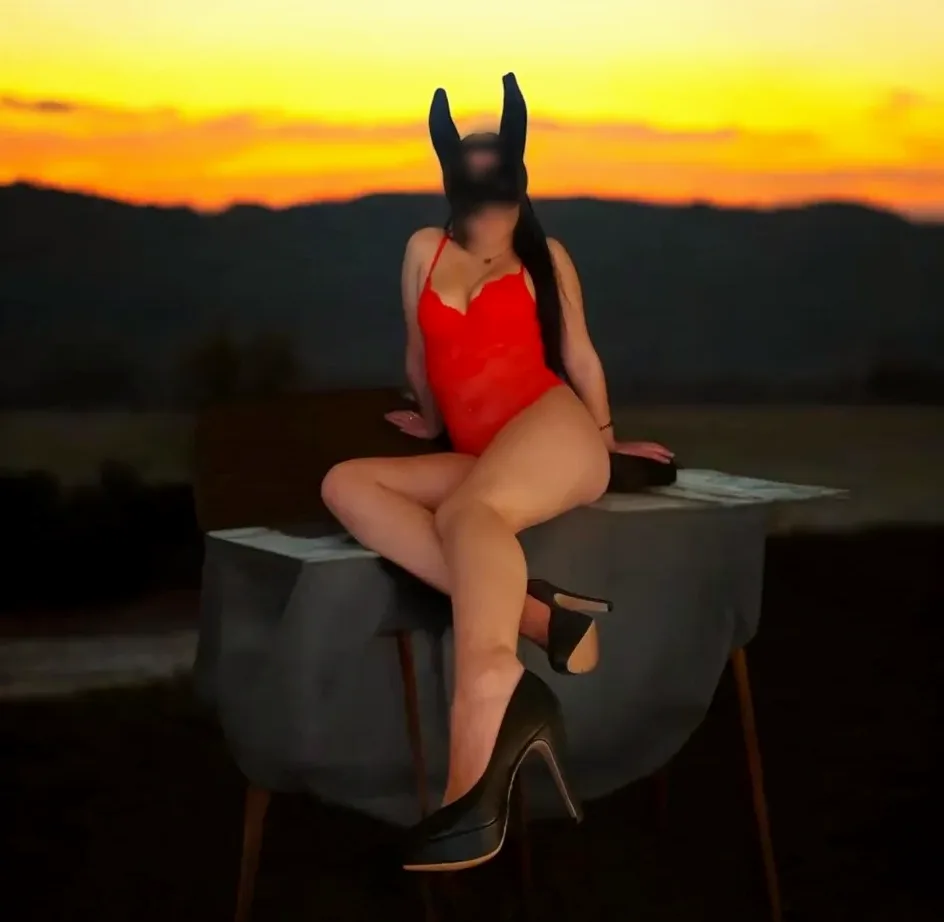 Elisabeth, 26