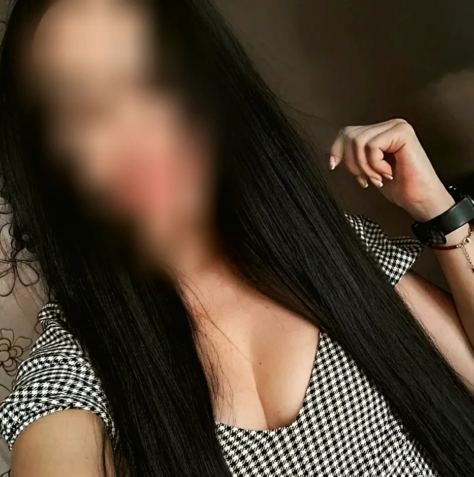 Elisabeth, 30