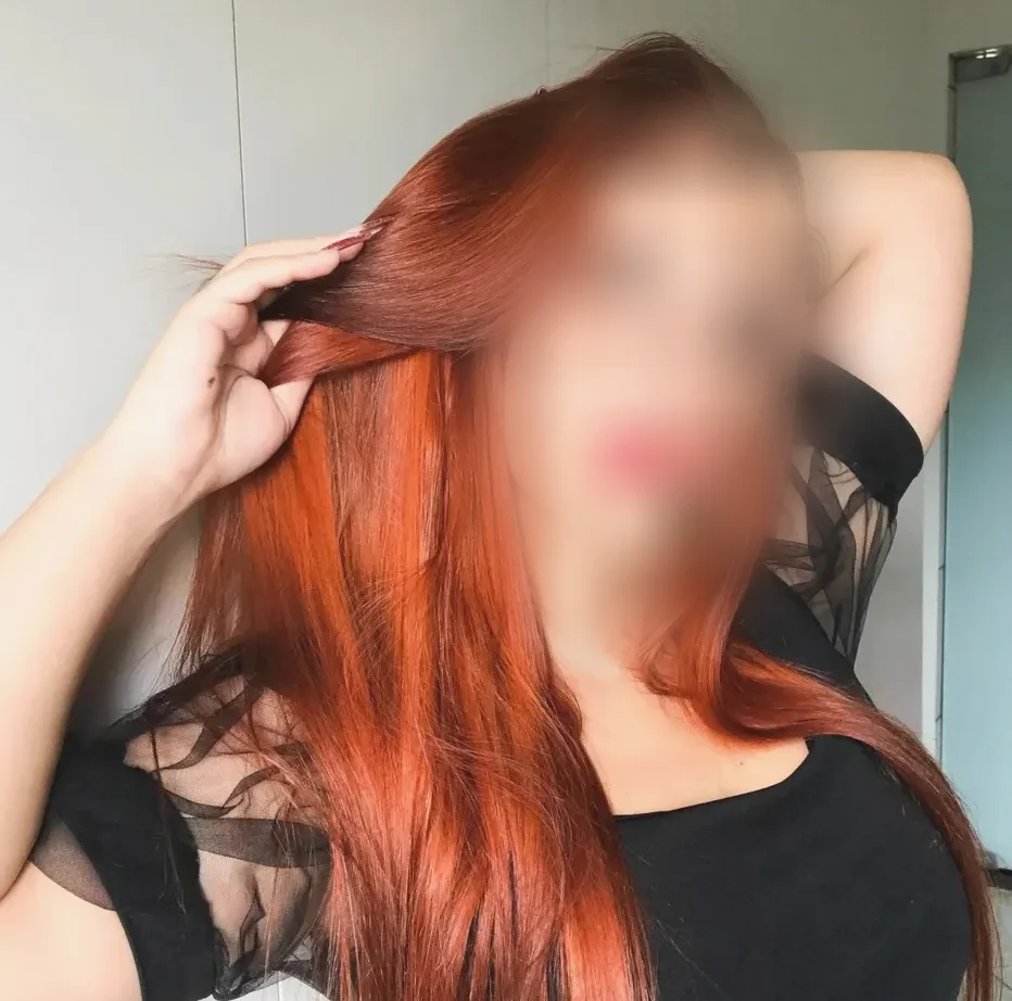 Katharina, 32